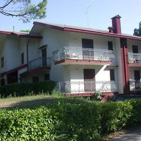 Villa Flamicia 1P Lignano Sabbiadoro Buitenkant foto
