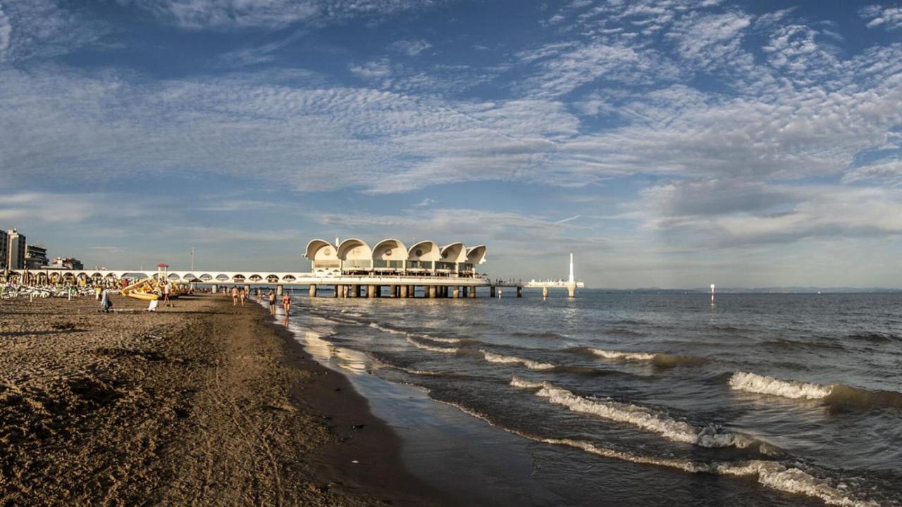 Villa Flamicia 1P Lignano Sabbiadoro Buitenkant foto